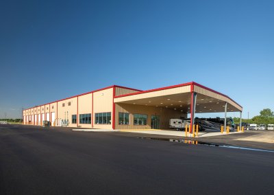 LazyDays RV Service Building
